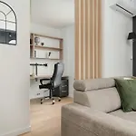 Appartamento Bright Dluga In With Air Conditioning By Renters Breslavia