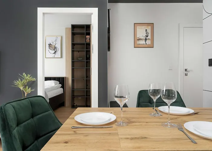 Bright Dluga In With Air Conditioning By Renters * Wroclaw