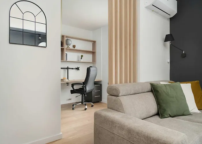 Apartment Bright Dluga In With Air Conditioning By Renters Wroclaw